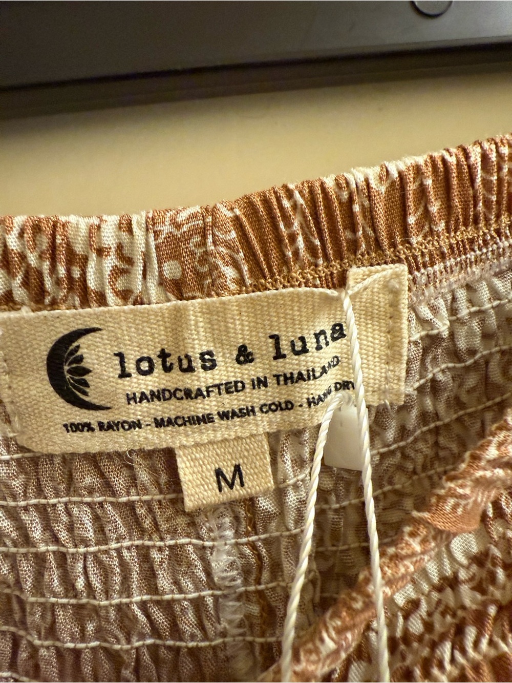 Lotus and Luna RetiredBoho Print Elastic Waist Harem Pants - Light Brown & White - Picture 4 of 5